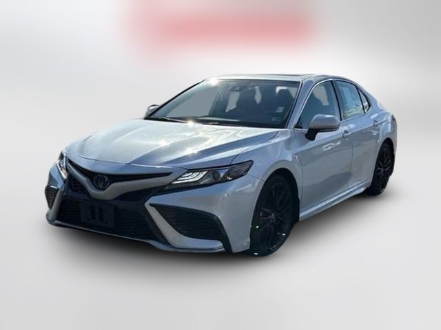 2022 Toyota Camry Hybrid XSE