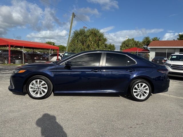 2022 Toyota Camry LE