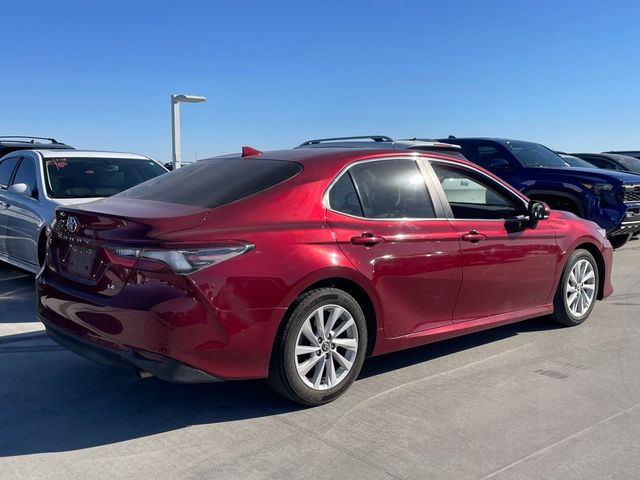 2022 Toyota Camry LE