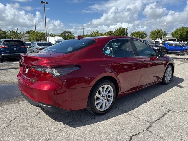 2022 Toyota Camry LE