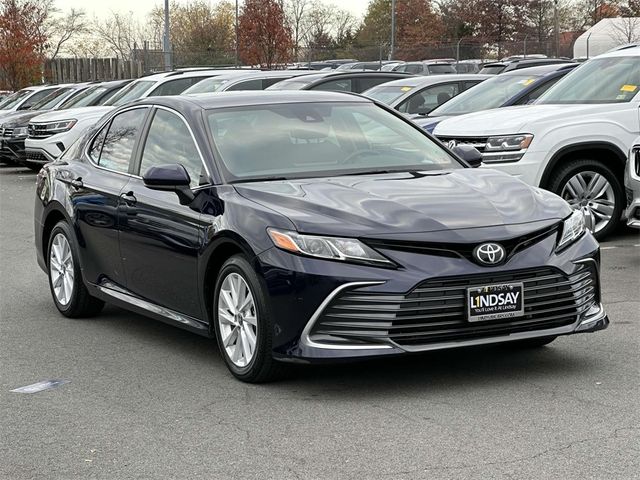 2022 Toyota Camry LE