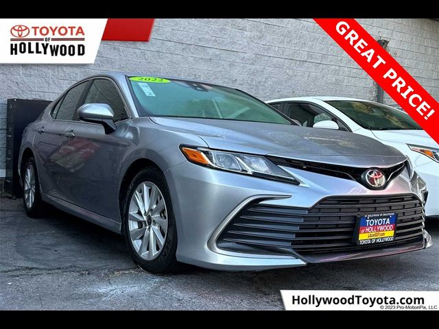 2022 Toyota Camry LE