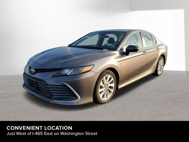 2022 Toyota Camry LE