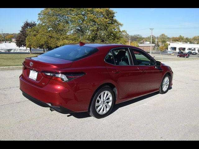 2022 Toyota Camry LE