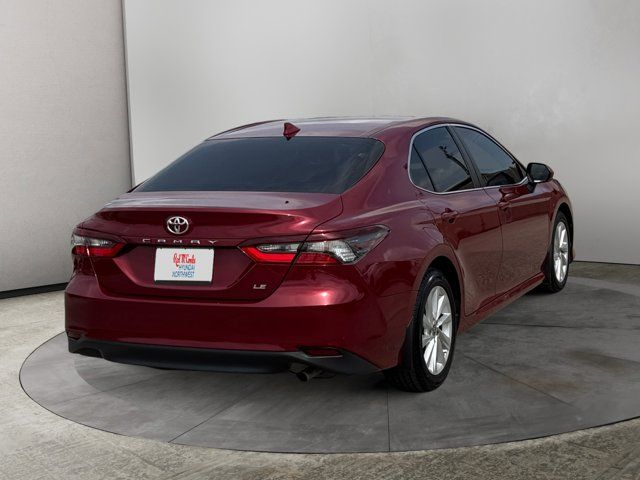 2022 Toyota Camry LE