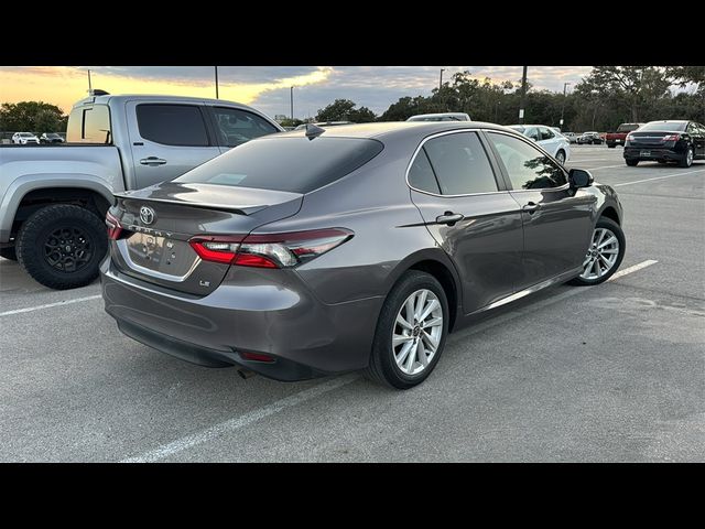 2022 Toyota Camry LE