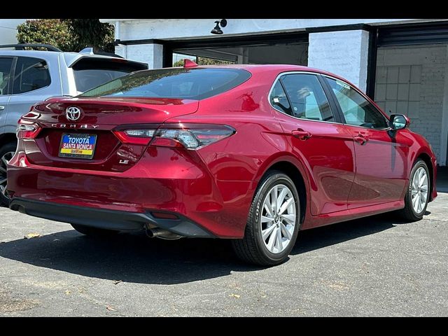 2022 Toyota Camry LE