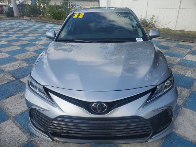 2022 Toyota Camry LE