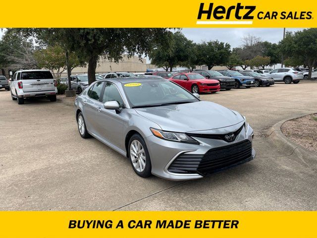 2022 Toyota Camry LE