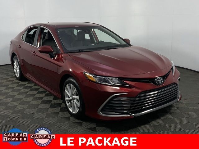 2022 Toyota Camry LE