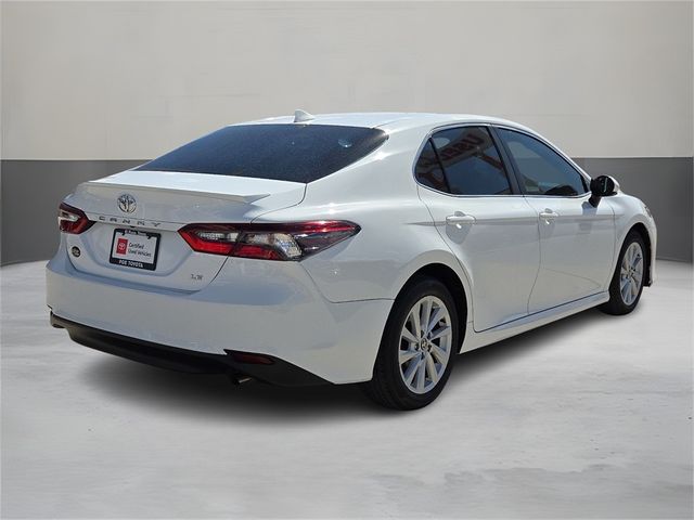 2022 Toyota Camry LE