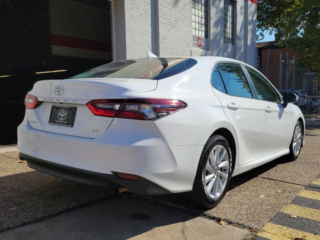 2022 Toyota Camry LE