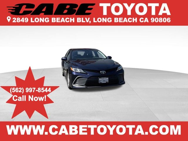 2022 Toyota Camry LE