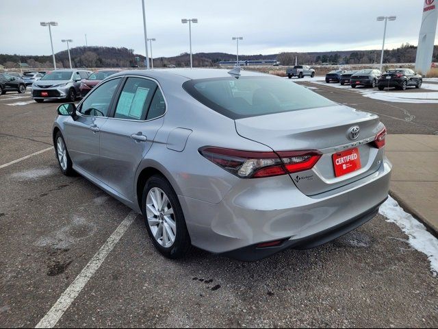 2022 Toyota Camry LE