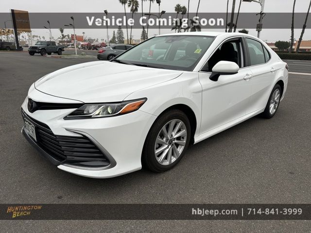 2022 Toyota Camry LE