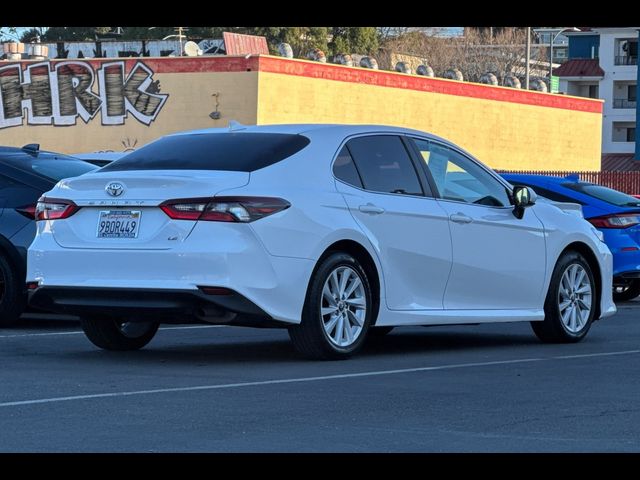 2022 Toyota Camry LE