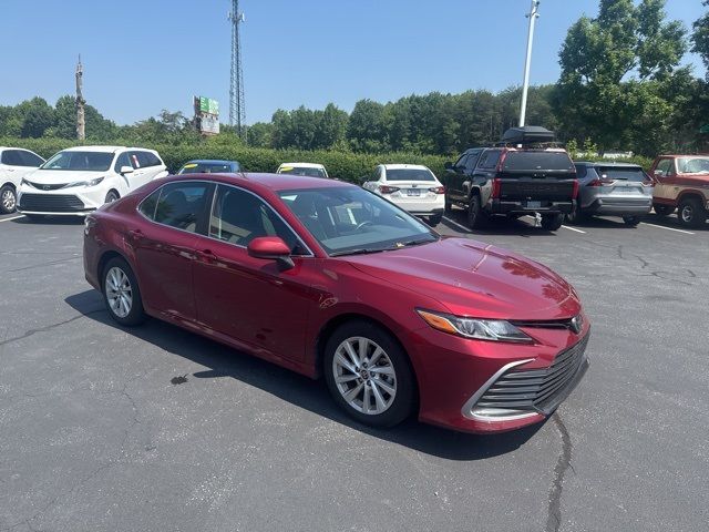 2022 Toyota Camry LE