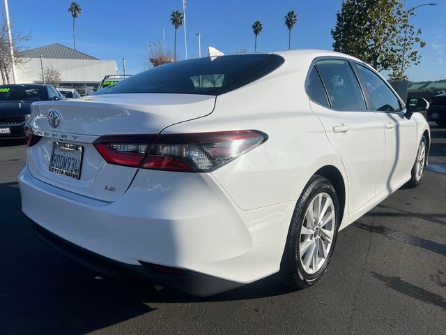 2022 Toyota Camry LE