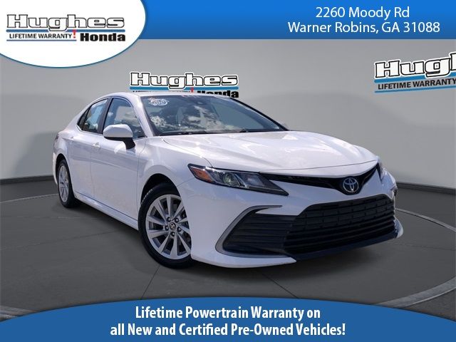 2022 Toyota Camry LE