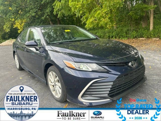 2022 Toyota Camry LE