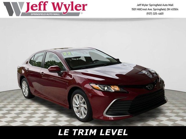 2022 Toyota Camry LE