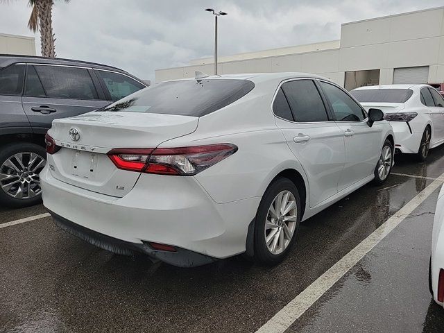 2022 Toyota Camry LE