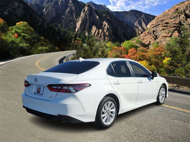 2022 Toyota Camry LE