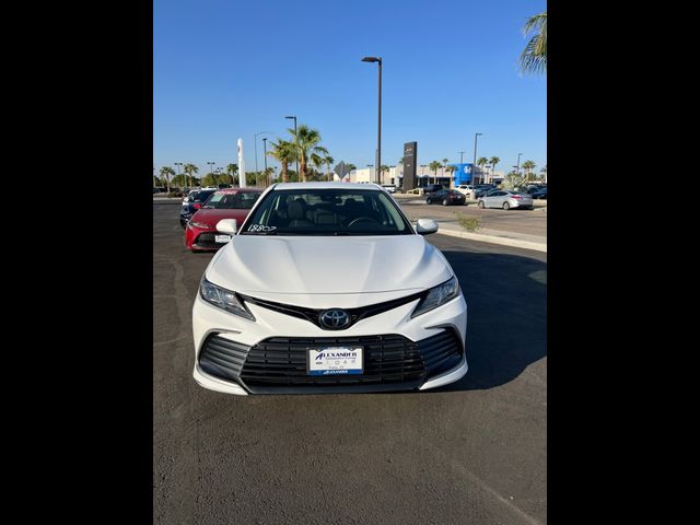 2022 Toyota Camry LE