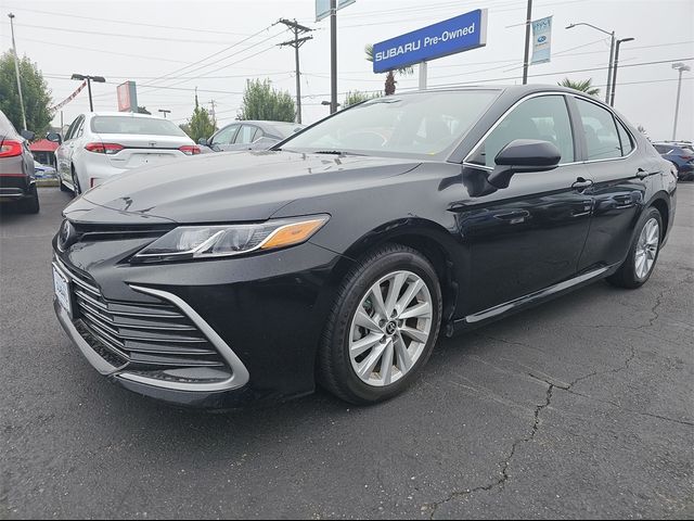 2022 Toyota Camry LE