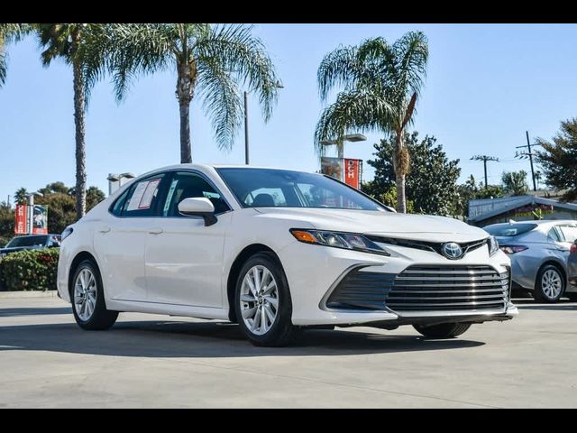 2022 Toyota Camry LE