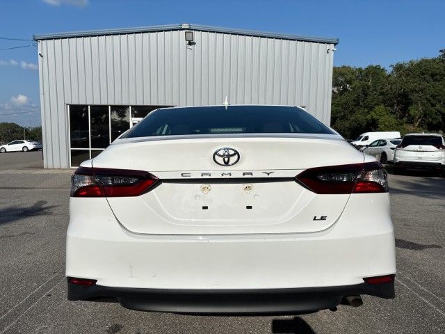 2022 Toyota Camry LE