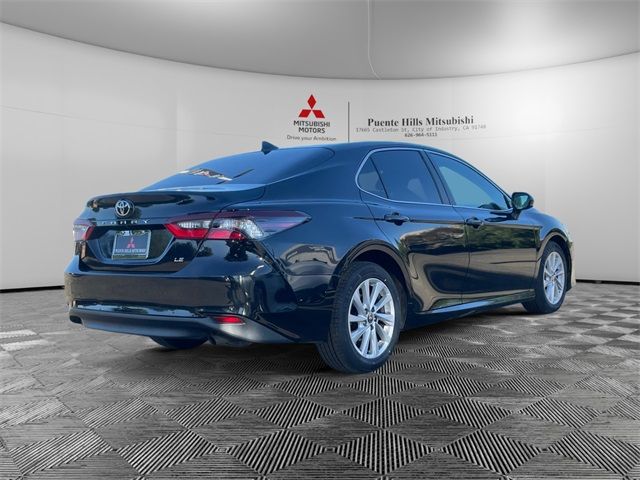 2022 Toyota Camry LE