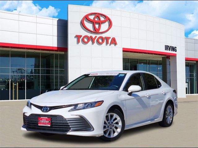 2022 Toyota Camry LE