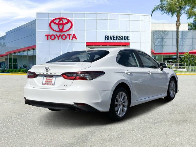 2022 Toyota Camry LE