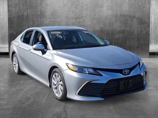 2022 Toyota Camry LE