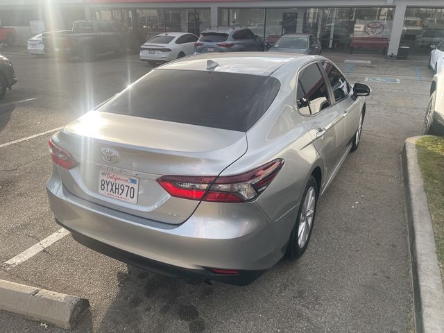 2022 Toyota Camry LE