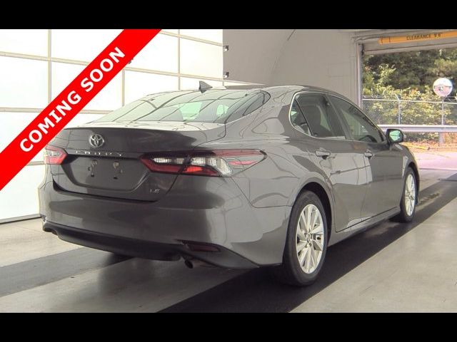 2022 Toyota Camry LE