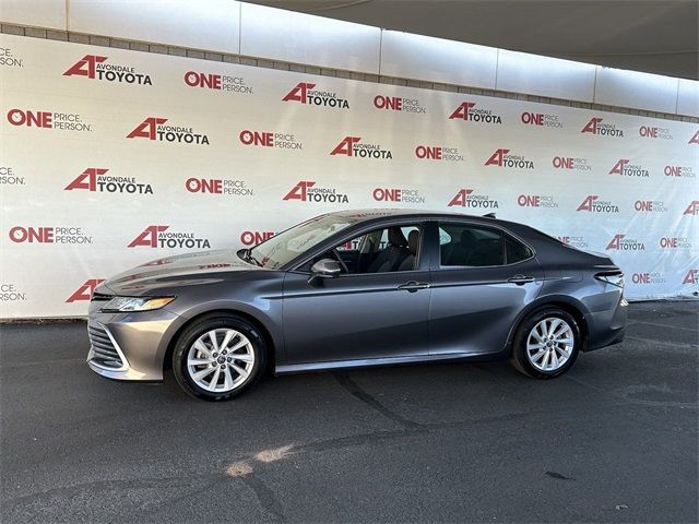 2022 Toyota Camry LE