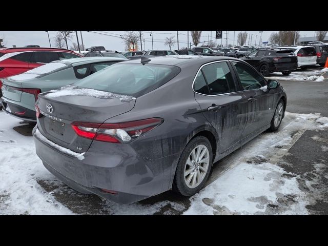 2022 Toyota Camry LE