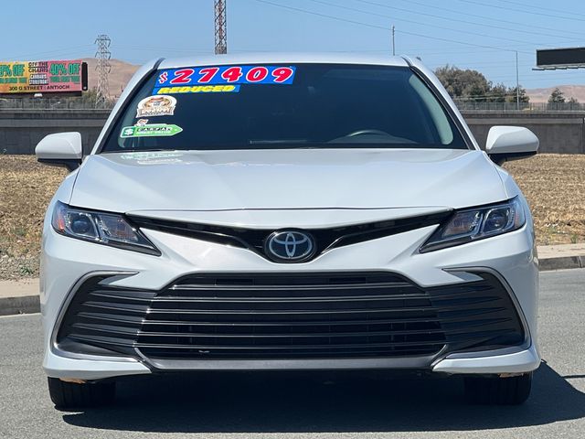 2022 Toyota Camry LE