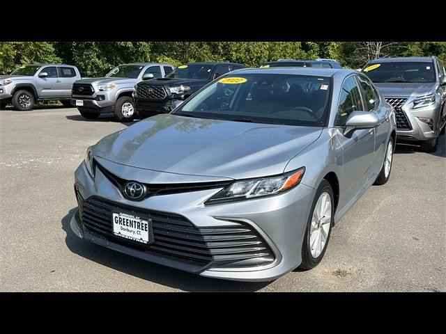 2022 Toyota Camry LE