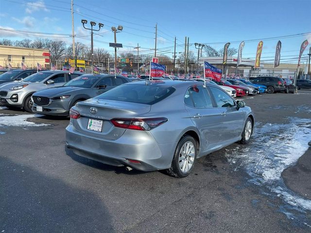 2022 Toyota Camry LE