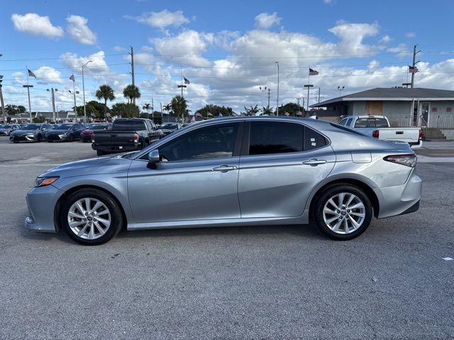 2022 Toyota Camry LE