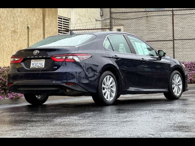 2022 Toyota Camry LE