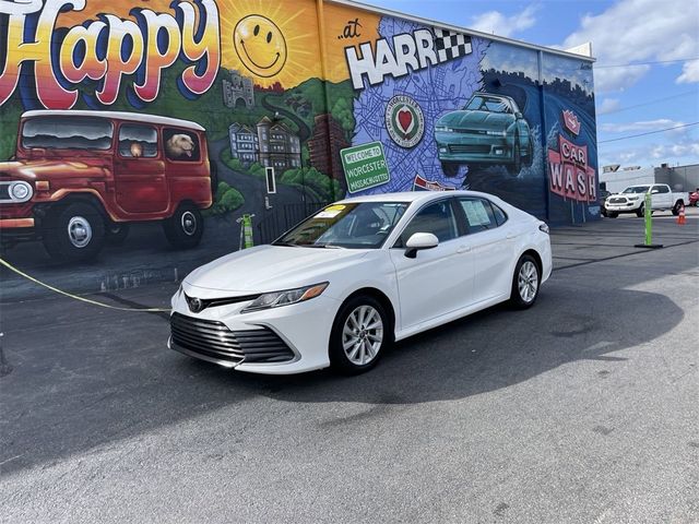 2022 Toyota Camry LE