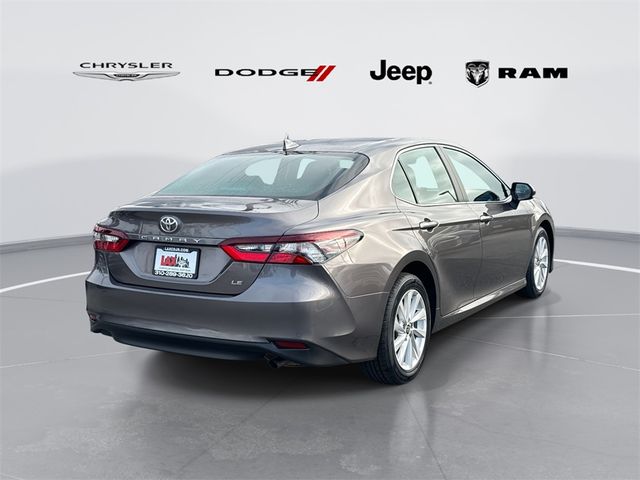 2022 Toyota Camry LE