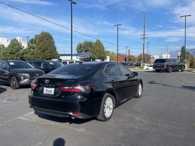 2022 Toyota Camry LE