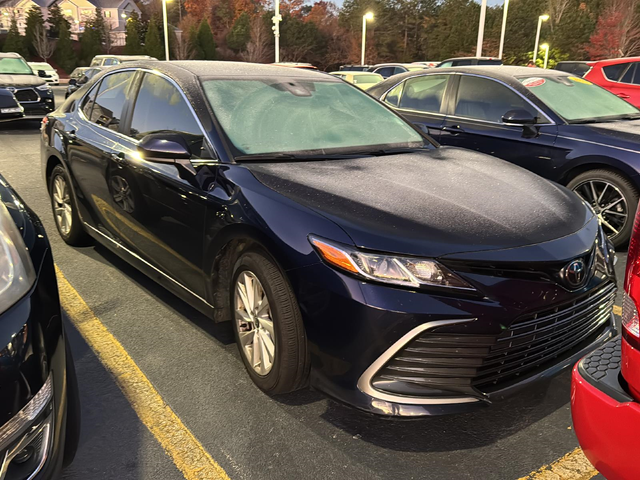 2022 Toyota Camry LE