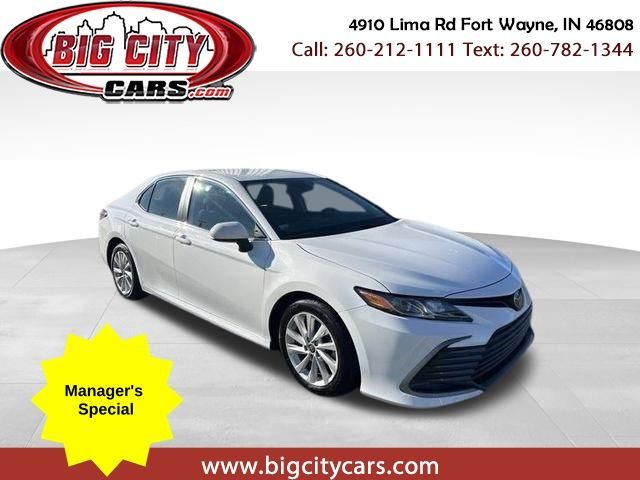 2022 Toyota Camry LE