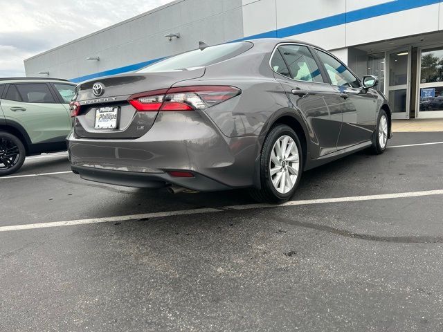 2022 Toyota Camry LE